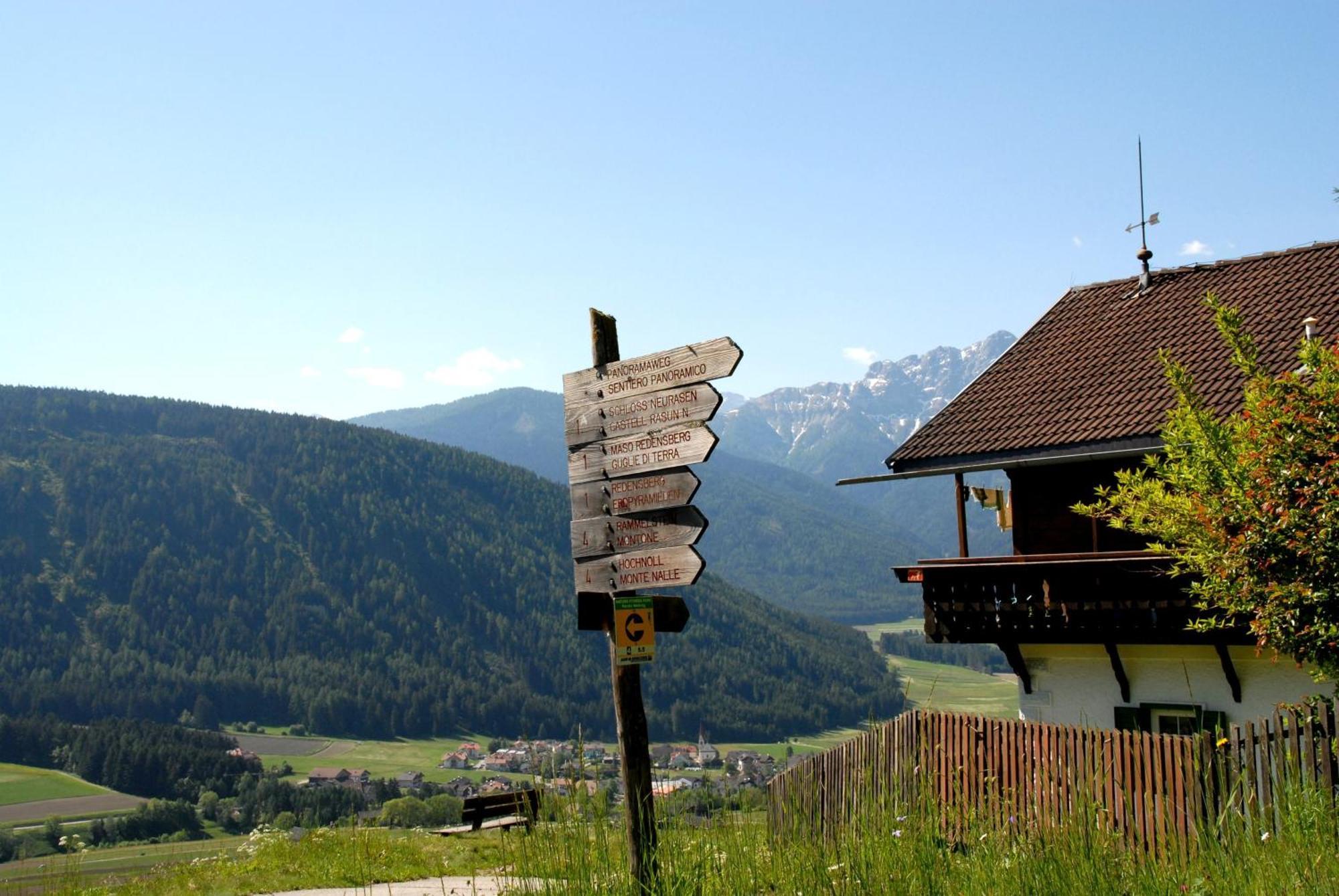 Bed and Breakfast Garni Renzler Rasun di Sopra Esterno foto