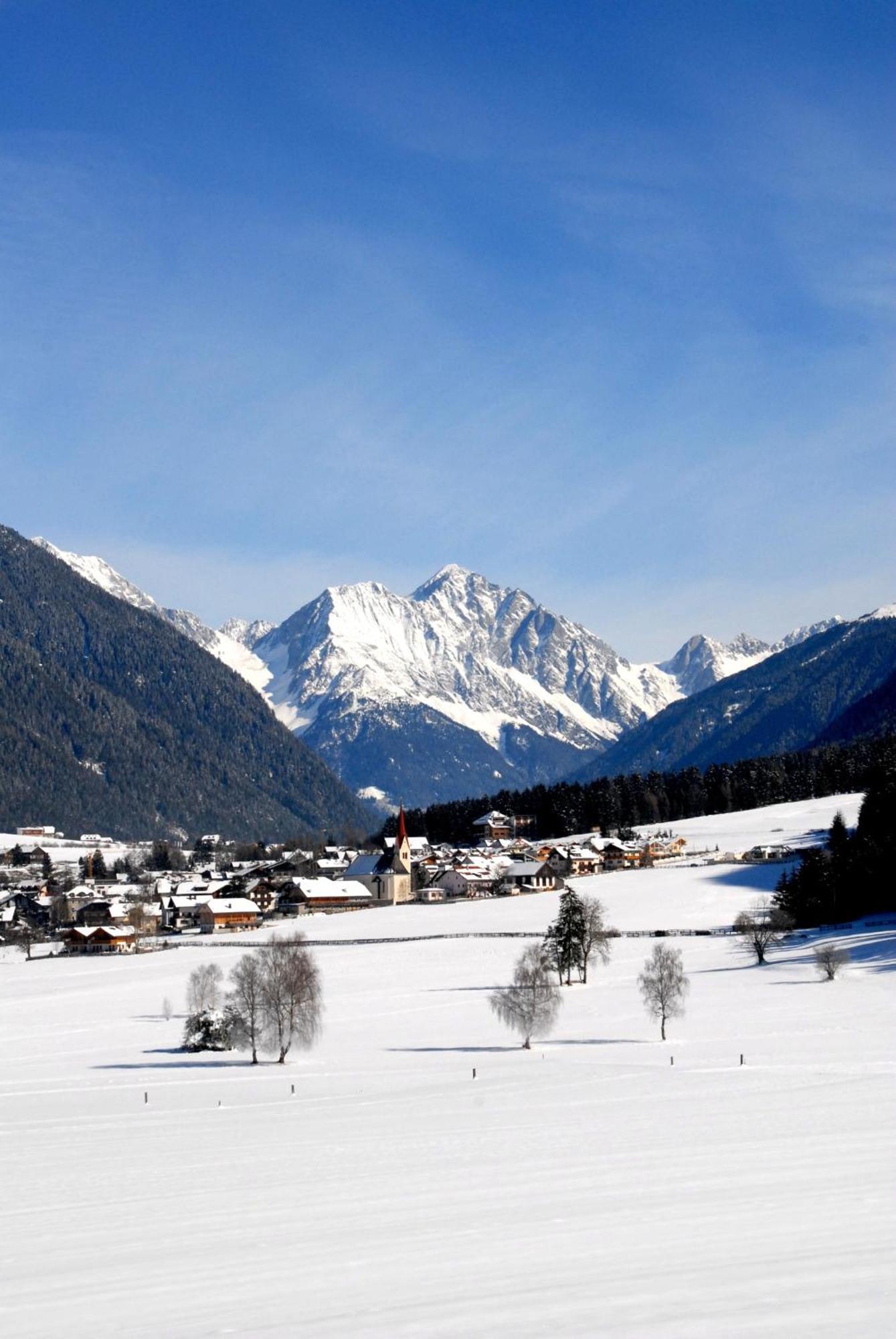 Bed and Breakfast Garni Renzler Rasun di Sopra Esterno foto