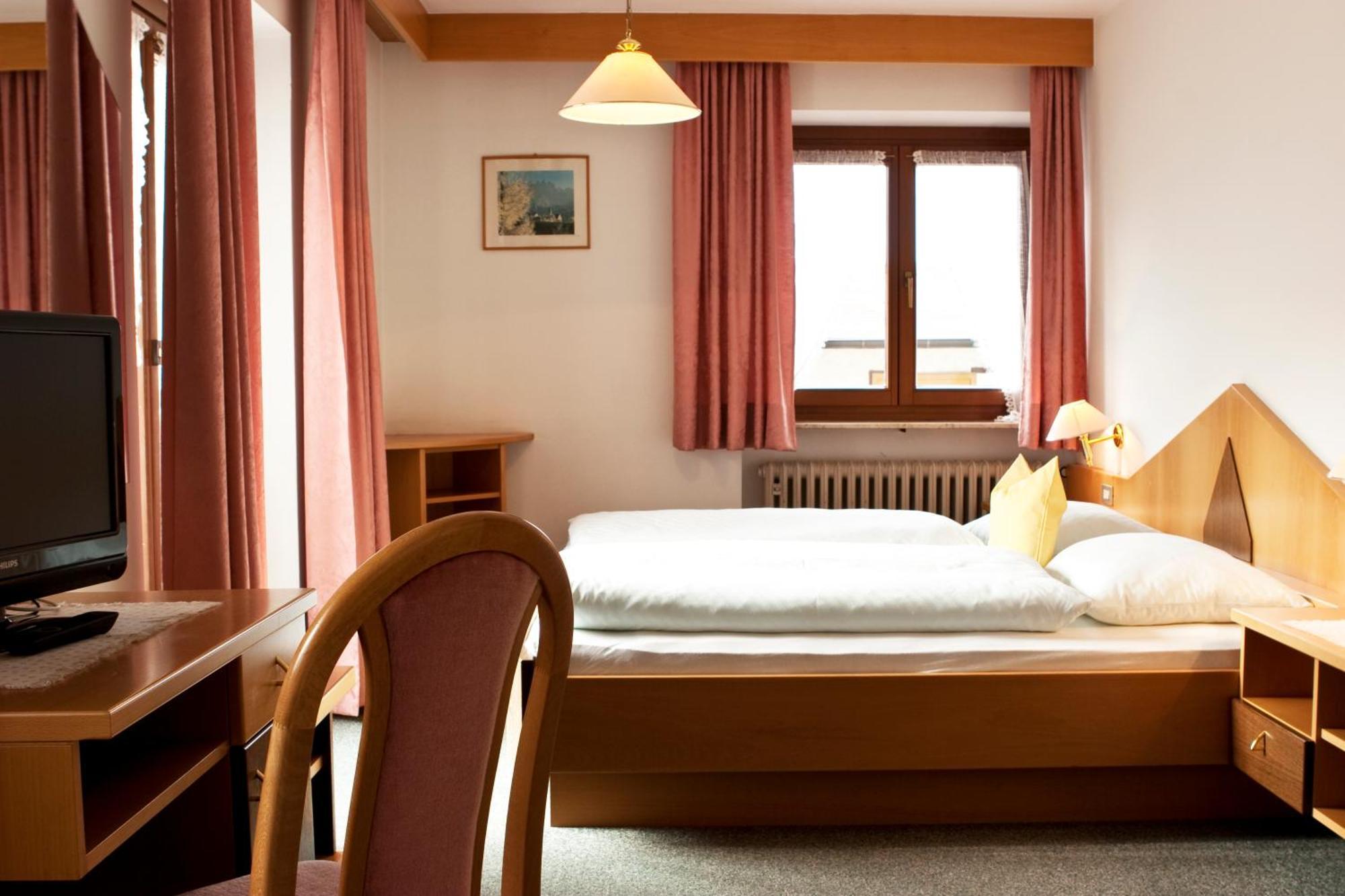 Bed and Breakfast Garni Renzler Rasun di Sopra Esterno foto