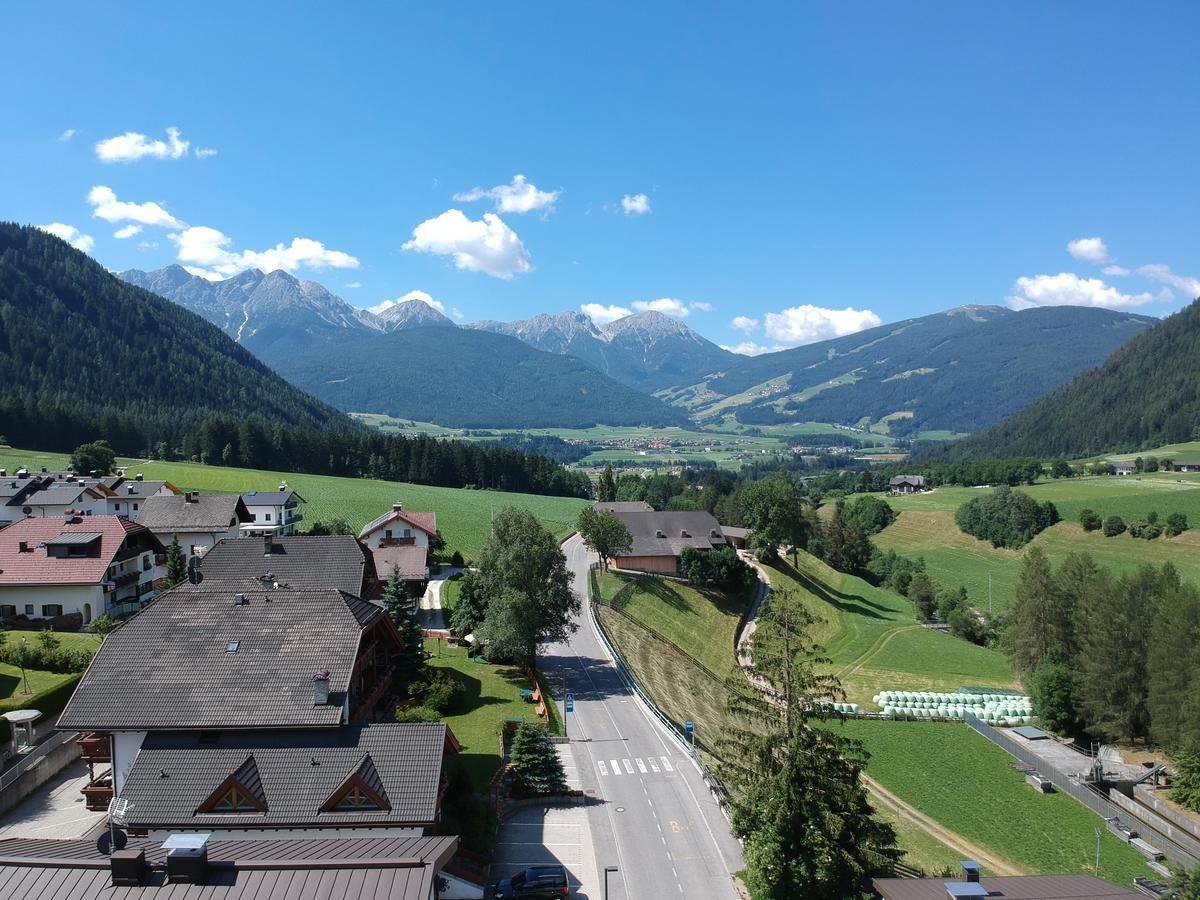 Bed and Breakfast Garni Renzler Rasun di Sopra Esterno foto