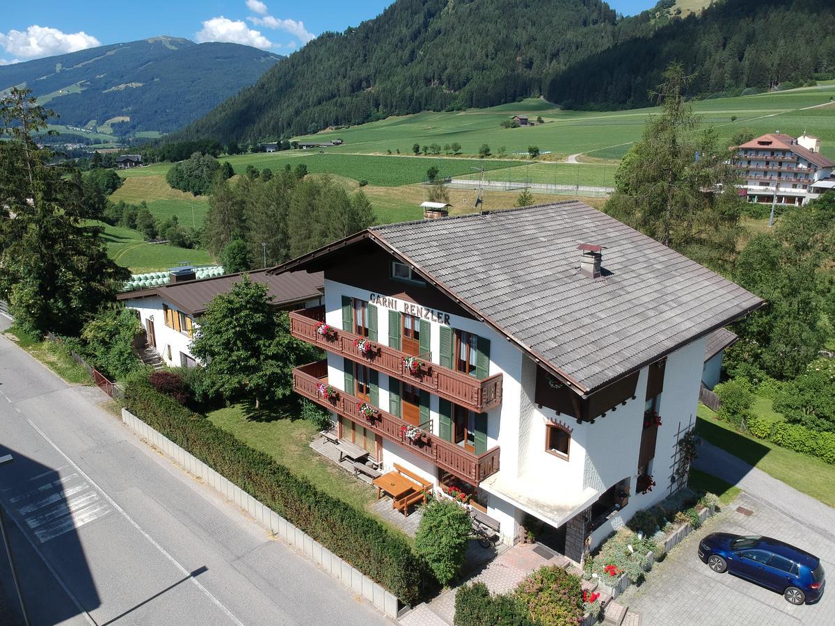 Bed and Breakfast Garni Renzler Rasun di Sopra Esterno foto
