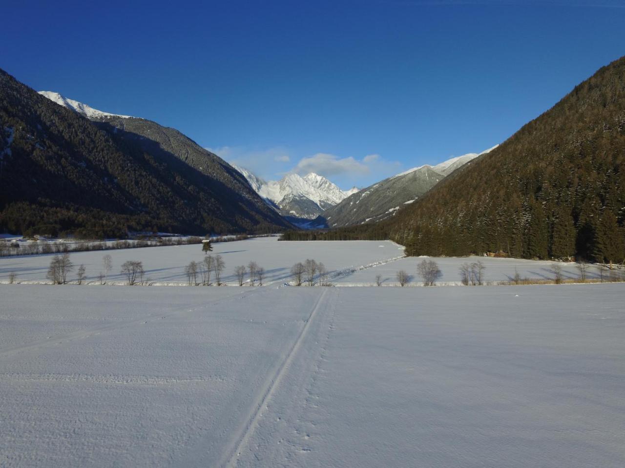 Bed and Breakfast Garni Renzler Rasun di Sopra Esterno foto